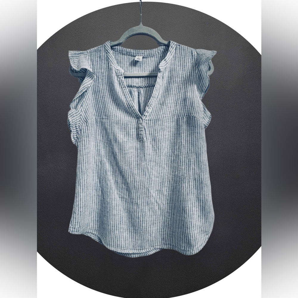 Old Navy Blue/White Striped Ruffle Sleeve V-Neck Blouse size Small